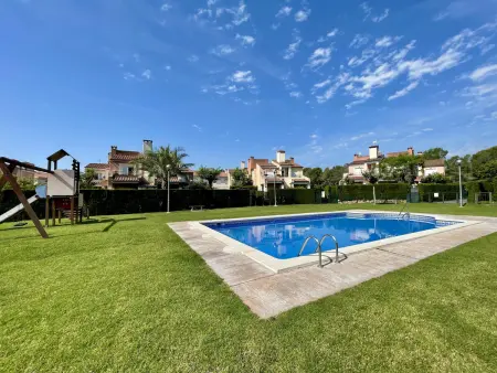 Maison de ville avec jardin privé et accès piscine, idéale pour vacances en famille à Miami Playa - Photo 3