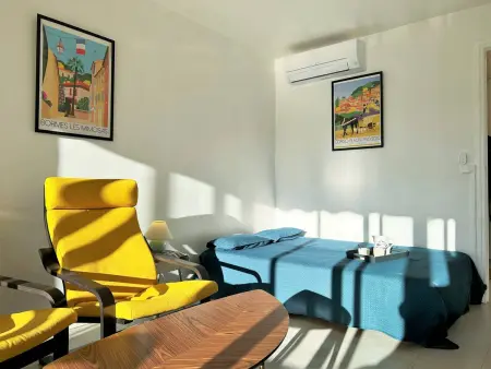 Appartement à 150m de la plage avec terrasse fermée et parking privatif - Bormes-les-Mimosas - Photo 6