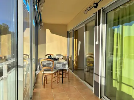 Appartement à 150m de la plage avec terrasse fermée et parking privatif - Bormes-les-Mimosas - Photo 10