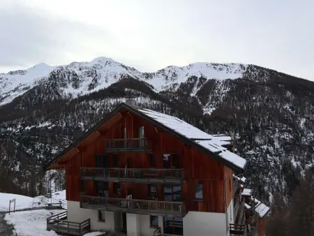 Appartement skis aux pieds avec piscine, 4/5 personnes, Les Orres 1800 - Photo 10