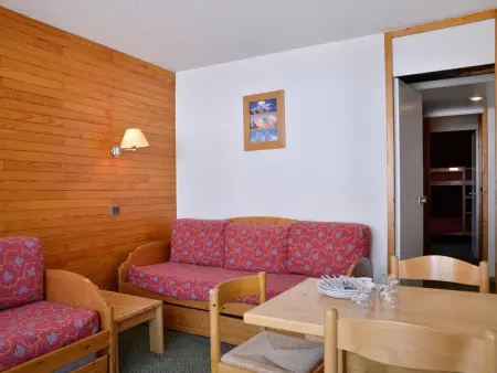 Appartement fonctionnel au cœur des pistes avec balcon et accès piscine - Photo 5