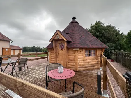Gîte cosy avec SPA, animaux acceptés et parking fermé - Photo 4