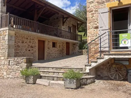 Charmant gîte avec terrasse et animaux acceptés à Belmont-de-la-Loire - Photo 19