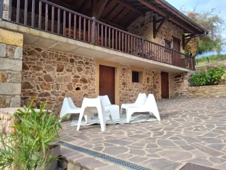 Charmant gîte avec terrasse et animaux acceptés à Belmont-de-la-Loire - Photo 28