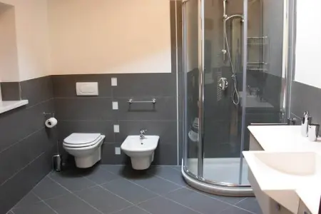 Villa Stenico, Appartement dans une villa et toit ouvrant - Photo 8
