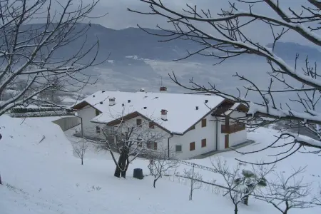 Villa Stenico, Appartement dans une villa et toit ouvrant - Photo 20