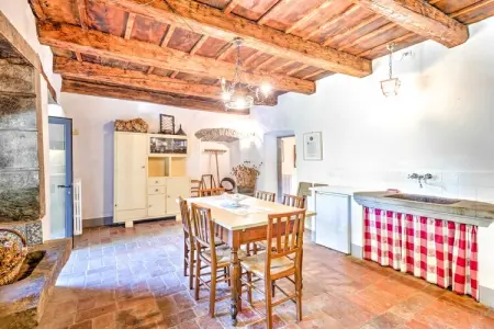 San Godenzo Casa Grande 1, Retraite tranquille à Serignana - Photo 2