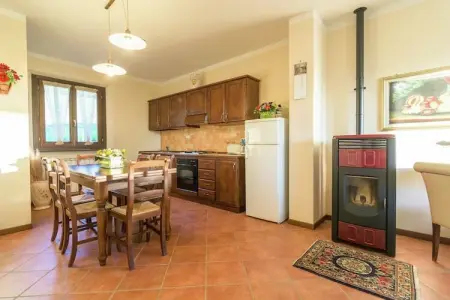 Villa Lonanno, Villa à Lonnano avec piscine - Photo 2