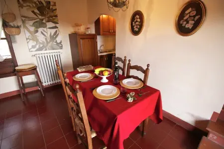 La Scheggia, Charmant cottage avec piscine - Photo 3