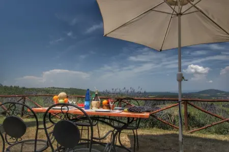 Olmi, Elégante maison en Toscane avec vue sur le lac - Photo 3
