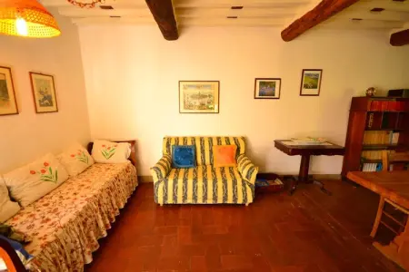 Paola, Charmant cottage avec piscine à Trebbio - Photo 11