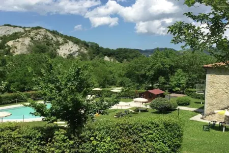 Orzo, Appartement à Marche avec piscine - Photo 4