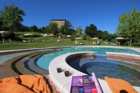 Orzo, Appartement à Marche avec piscine - Photo 9