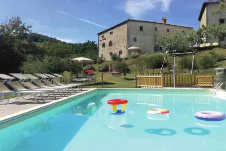 Casal Baruffa- Gorgaccia, Ferme à Apecchio avec piscine et terrasse - Photo 9