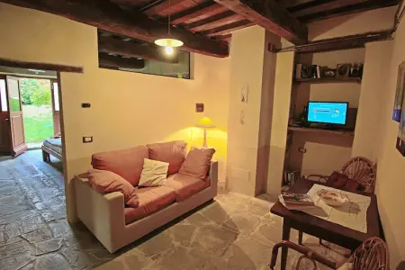 Nicchio di Rosa- Cerro Vecchio, Maison à Apecchio avec Piscine et Terrasse - Photo 1