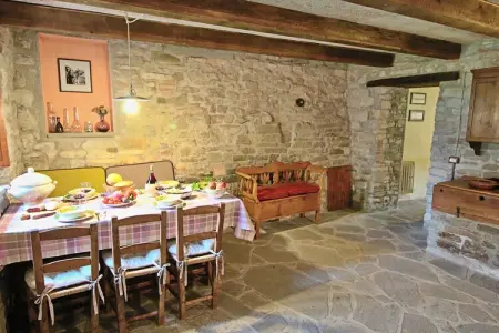 Nicchio di Rosa- Cerro Vecchio, Maison à Apecchio avec Piscine et Terrasse - Photo 10