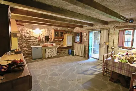 Nicchio di Rosa- Cerro Vecchio, Maison à Apecchio avec Piscine et Terrasse - Photo 13