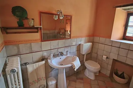 Nicchio di Rosa- Cerro Vecchio, Maison à Apecchio avec Piscine et Terrasse - Photo 24