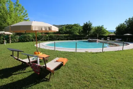 Rosa Rossa, Appartement à Marche avec Piscine - Photo 16