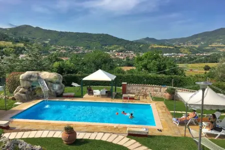 Relax, Gîte familial à Cagli avec piscine - Photo 8