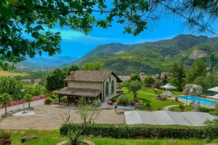 Relax, Gîte familial à Cagli avec piscine - Photo 14