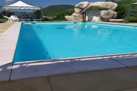 Relax, Gîte familial à Cagli avec piscine - Photo 42