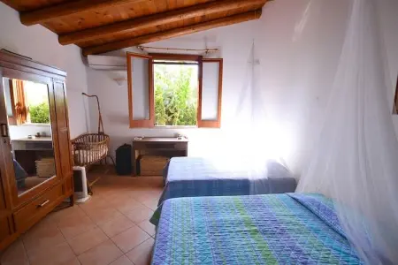 Casa del Carrubo, Gîte en Sicile avec jardin et barbecue - Photo 13