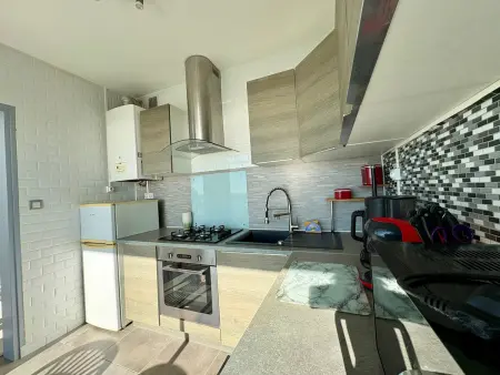 Studio lumineux avec alcôve, balcon face mer, parking privé - Photo 3