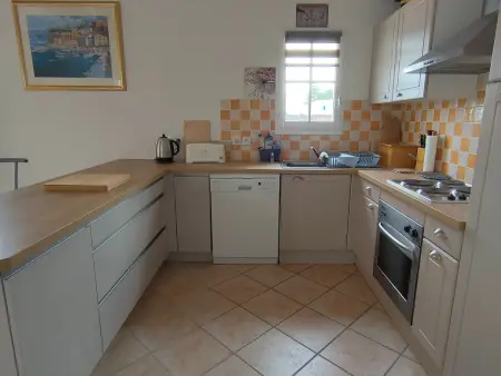 Maison 2 Chambres avec Piscine Privée à Saint Jean de Monts - Photo 9