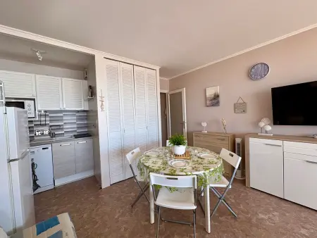 Studio confortable face mer avec parking privé, Appartement 3 personnes à Saint Jean de Monts - Photo 2