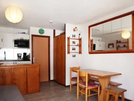 Studio au cœur des Orres 1650, accès pistes, balcon - Photo 1