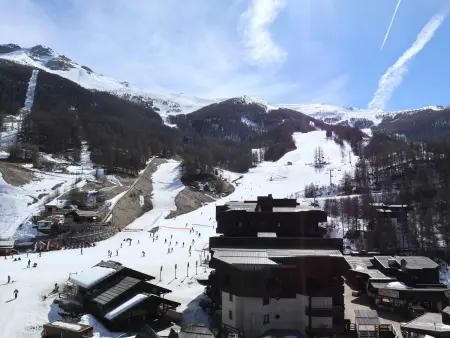 Studio au cœur des Orres 1650, accès pistes, balcon - Photo 5