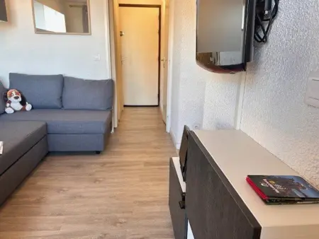 Studio Cabine 4 pers. à Risoul 1850, Accès Direct Pistes, Balcon, Piscine Chauffée l'Été - Photo 14