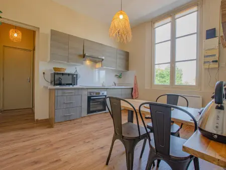 Appartement rénové avec parking, à 5 min du centre de Troyes, animaux acceptés - Photo 3