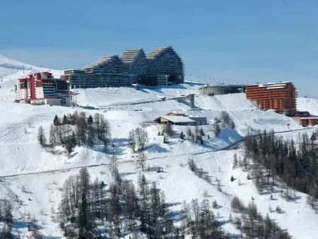 Duplex 3 chambres avec piscine, parking, ski aux pieds à Aime 2000 - Photo 18
