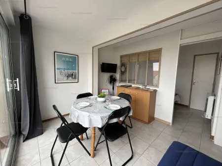 Appartement cosy 2 pièces, 4 couchages, proche plage et commerces - Photo 2