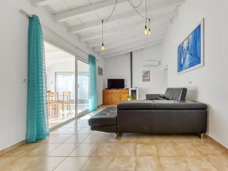 Villa Montgrí, Maison 6 personnes à Empuriabrava - Photo 6