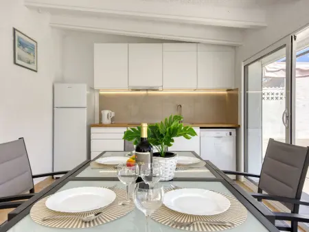 Villa Montgrí, Maison 6 personnes à Empuriabrava - Photo 12