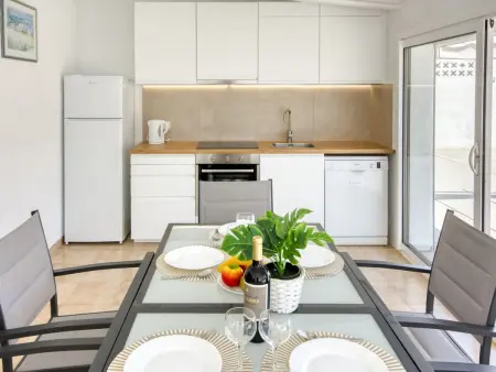 Villa Montgrí, Maison 6 personnes à Empuriabrava - Photo 15
