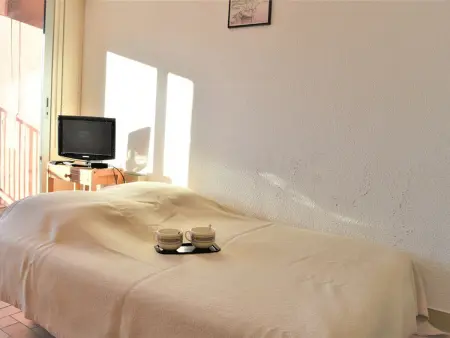Studio 4 couchages proche plage avec parking et balcon au Lavandou - Photo 6