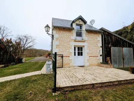 Gîte familial avec piscine chauffée, terrain de sport et proximité ZooParc de Beauval et Valençay - Photo 4