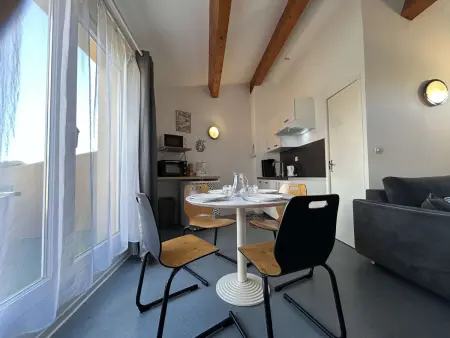 Studio rénové avec piscine, balcon, à 700m de la plage - Narbonne Plage - Photo 1