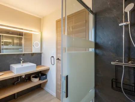 Maison moderne pour 8 pers à Armenteule, Loudenvielle, avec Wifi et garage - Photo 7