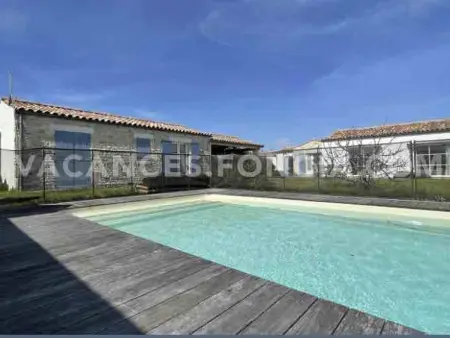 Villa 3 chambres avec piscine et jardin clos, proche de la mer - Photo 1