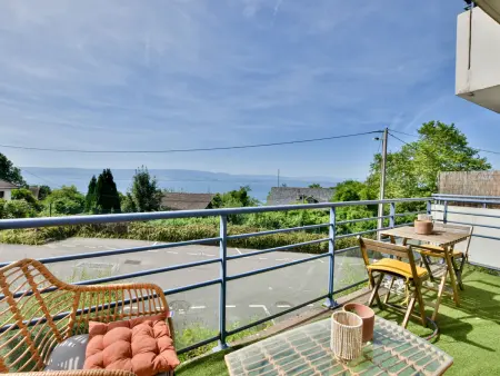 Appartement spacieux avec piscine, balcon, parking et wifi à Publier - Photo 1