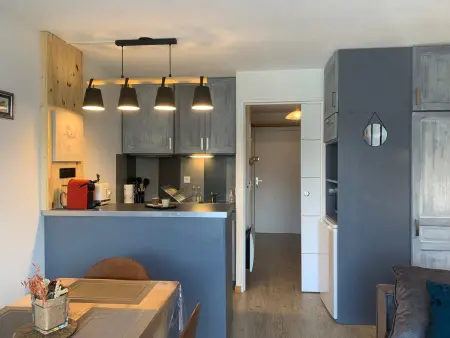 Studio rénové à Pra Loup avec balcon et wifi, proche télécabine - Photo 2