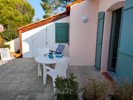 Maison familiale avec terrasse près de la plage - Photo 16