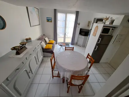 Maison familiale avec terrasse près de la plage - Photo 17