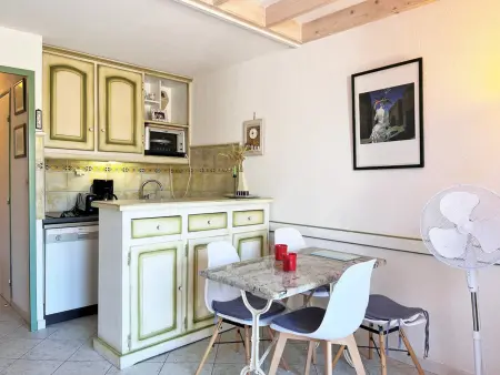 Duplex familial avec terrasse, proche plage, parking privé - 4 couchages, Le Lavandou - Photo 4