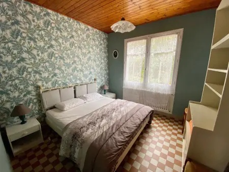 Maison de Pays avec Grand Jardin, Proche Centre et Plage - Photo 8